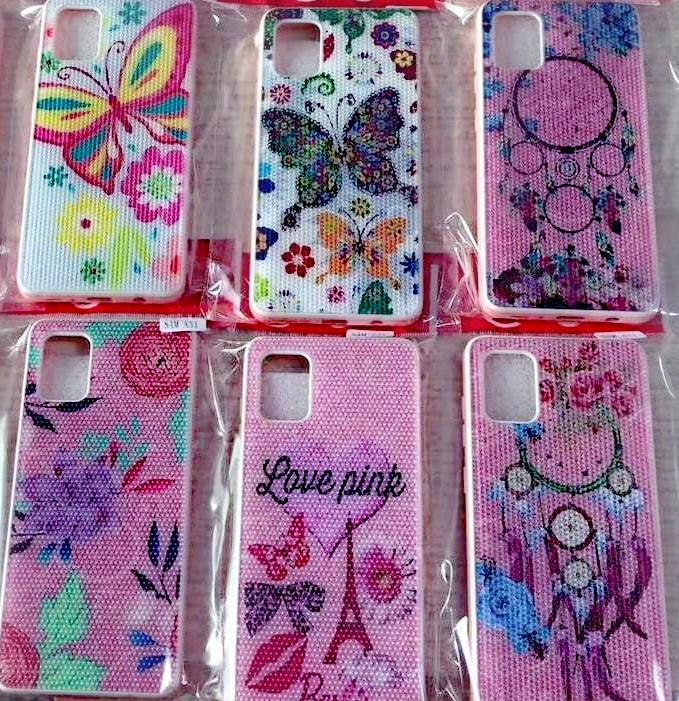 Capinha A11 Desenhada Femenina - Capinhas para Celular - Diversos desenhos - tricolor - Central - unidade    Cod. CP A11 DESENHADA